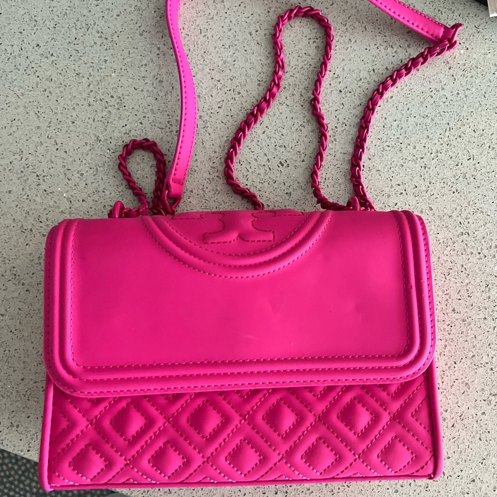 Tory Burch Small Fleming Convertible Shoulder Bag Matte Hot Pink